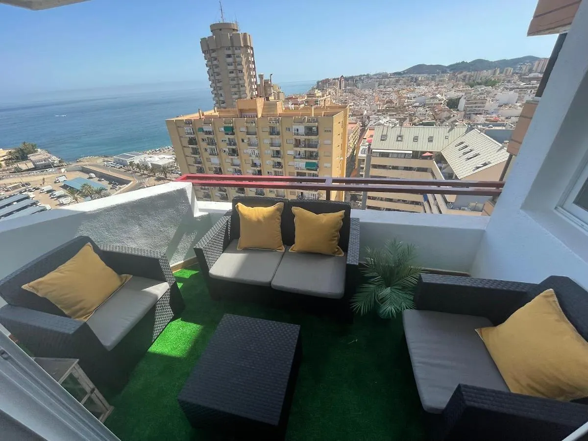 Paseo Maritimo Puerto Fuengirola Bailarina Beach Apartment