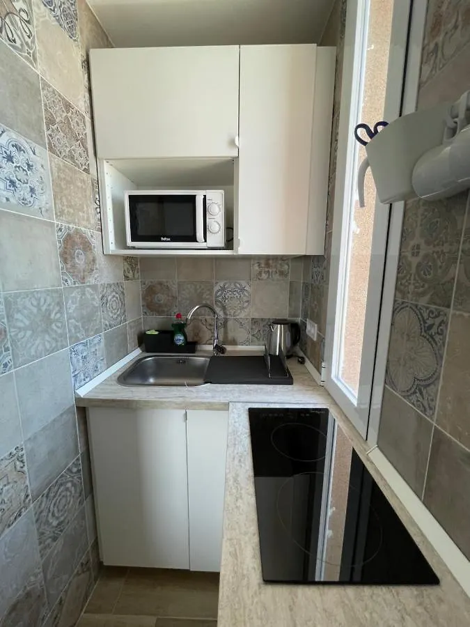 Paseo Maritimo Puerto Fuengirola Bailarina Beach Apartment