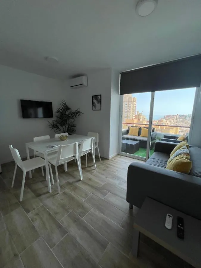 Paseo Maritimo Puerto Fuengirola Bailarina Beach Apartment